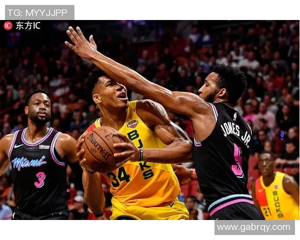 广东与深圳激战三月十二场面火爆精彩纷呈球迷热情高涨