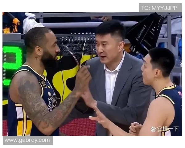 中国男篮迎战哥伦比亚队期待精彩对决展现篮球魅力与实力较量